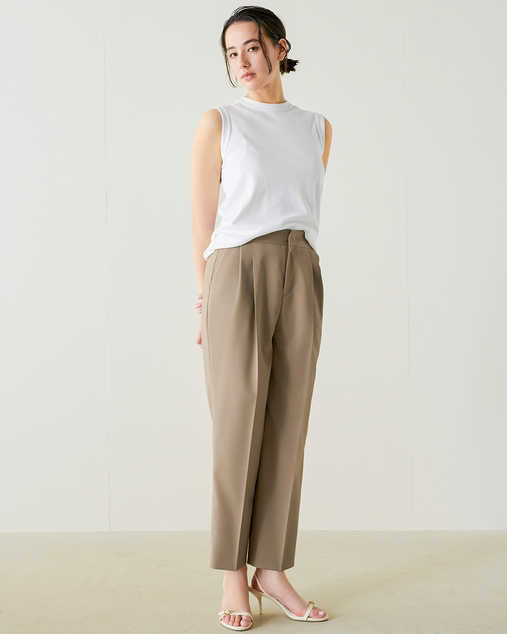 ストレッチツイル・タックテーパード／65cm 詳細画像 モカ 3